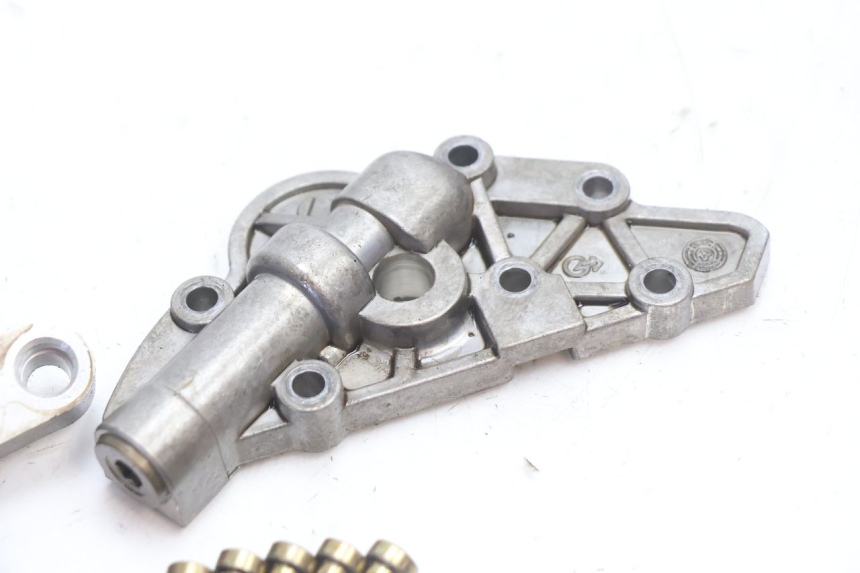 photo de POMPE A HUILE DUCATI SS IE DS CARENEE 1000 (2002 - 2006) - Zoom état d’usage