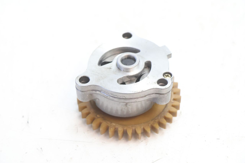 photo de POMPE A HUILE SUZUKI SV S 650 (1999 - 2002) - Autre angle de vue