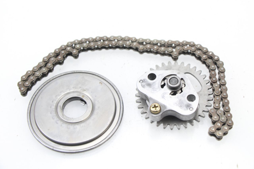 photo de POMPE A HUILE YAMAHA TTR 125 (2000 - 2020) - Zoom état d’usage