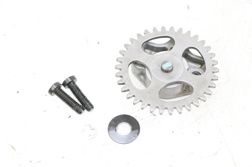 photo de POMPE A HUILE YAMAHA TTR 125 (2000 - 2020) - Vue principale