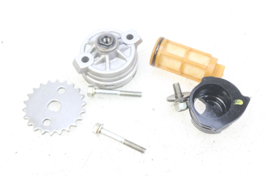 photo de POMPE A HUILE PIAGGIO VESPA GTS IGET ABS 125 (2017 - 2023) - Vue principale