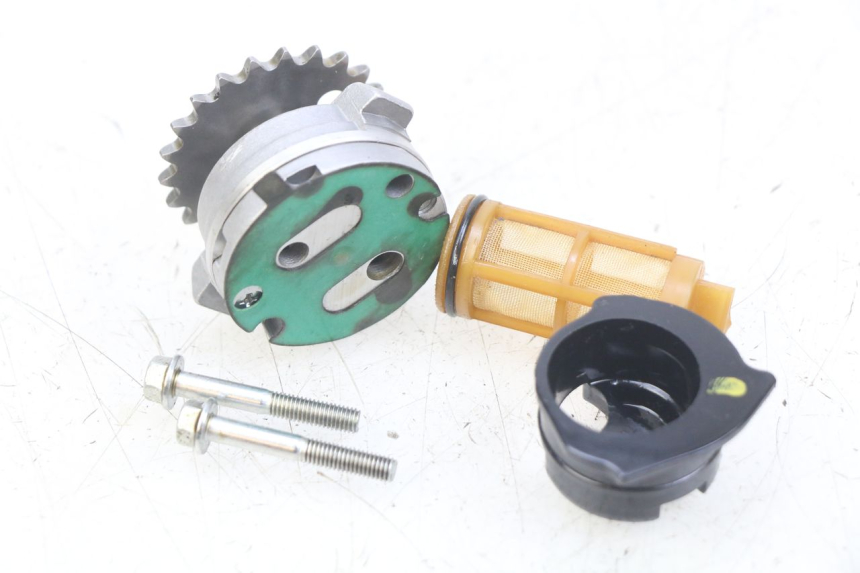 photo de POMPE A HUILE PIAGGIO VESPA GTS IGET ABS 125 (2017 - 2023) - Zoom état d’usage