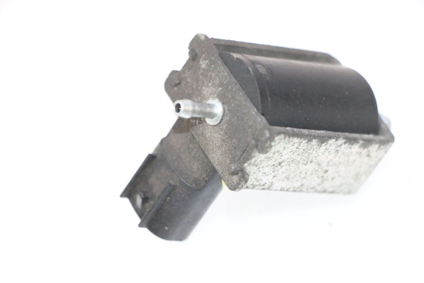 photo de POMPE A HUILE PEUGEOT VIVACITY NEW 2T 50 (2008 - 2017) - Autre angle de vue