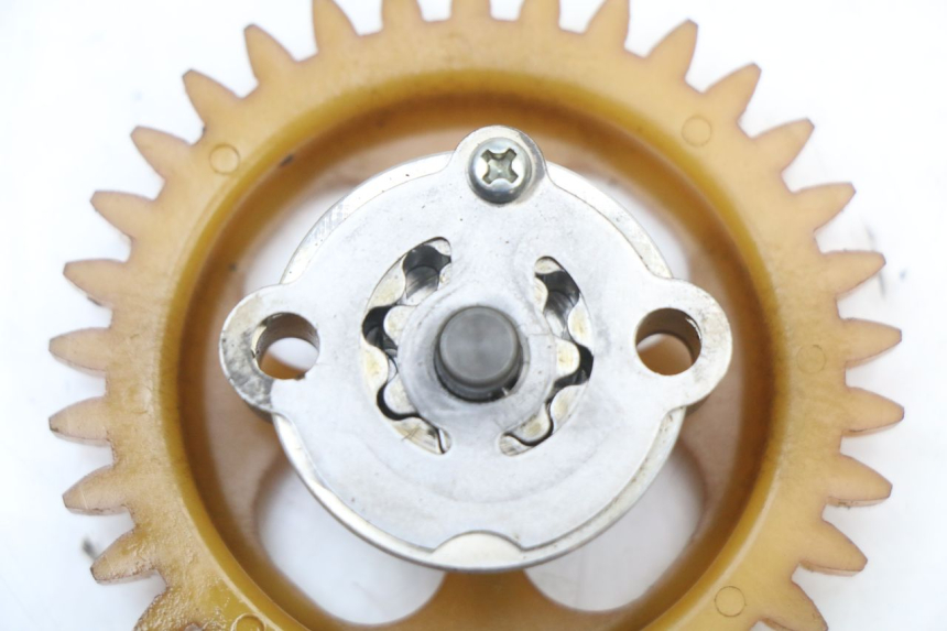 photo de POMPE A HUILE YAMAHA XMAX X-MAX ABS 125 (2017 - 2020) - Détail de la pièce