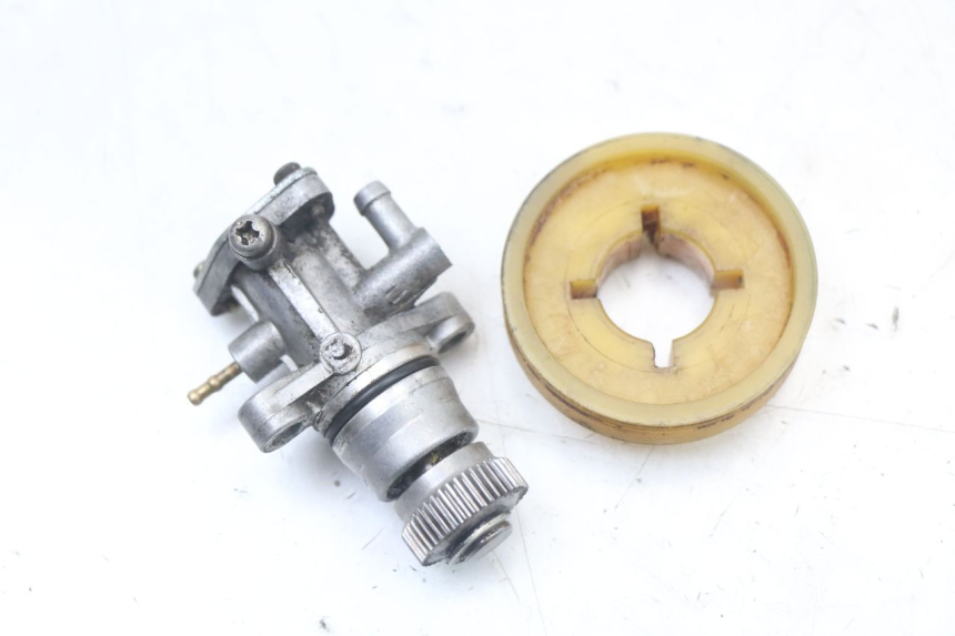 photo de POMPE A HUILE YAMAHA BW'S NG NEXT GENERATION 50 (1996 - 2003) - Vue principale