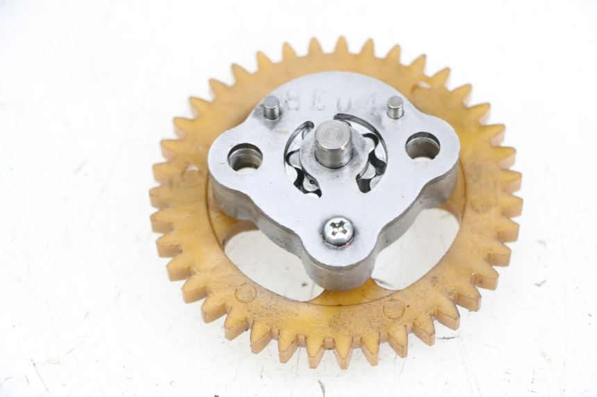 photo de POMPE A HUILE YAMAHA YP MAJESTY 125 (2002 - 2006) - Vue principale