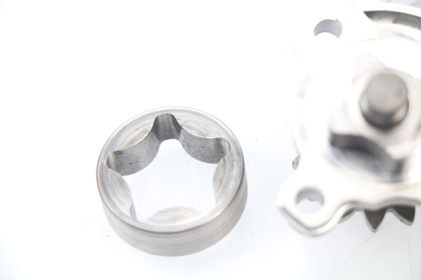 photo de POMPE A HUILE YAMAHA YZ-F YZF 250 (2007 - 2013) - Zoom état d’usage