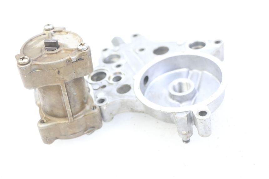 photo de POMPE A HUILE KAWASAKI ZEPHYR 1100 ( - 1995) - Gros plan technique