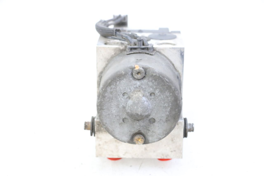 photo de POMPE ABS BMW C1 125 (2000 - 2003) - Marquages et références