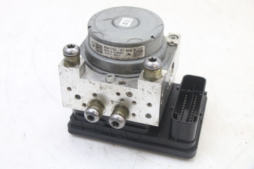 photo de POMPE ABS  BMW S RR ABS S1000RR 1000 (2015 - 2018) - Vue principale