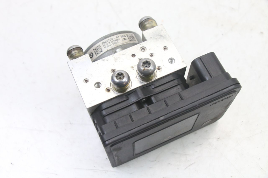 photo de POMPE ABS  BMW S RR ABS S1000RR 1000 (2015 - 2018) - Détail de la pièce