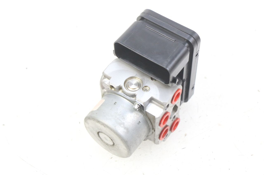 photo de POMPE ABS HONDA CB R 1000 (2018 - 2023) - État de surface