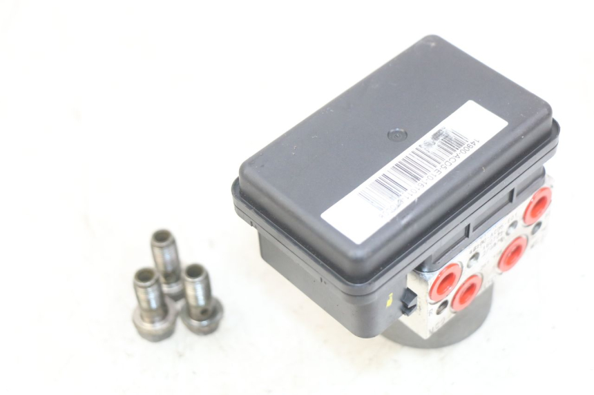 photo de POMPE ABS KYMCO DOWNTOWN ABS 125 (2015 - 2017) - Autre angle de vue