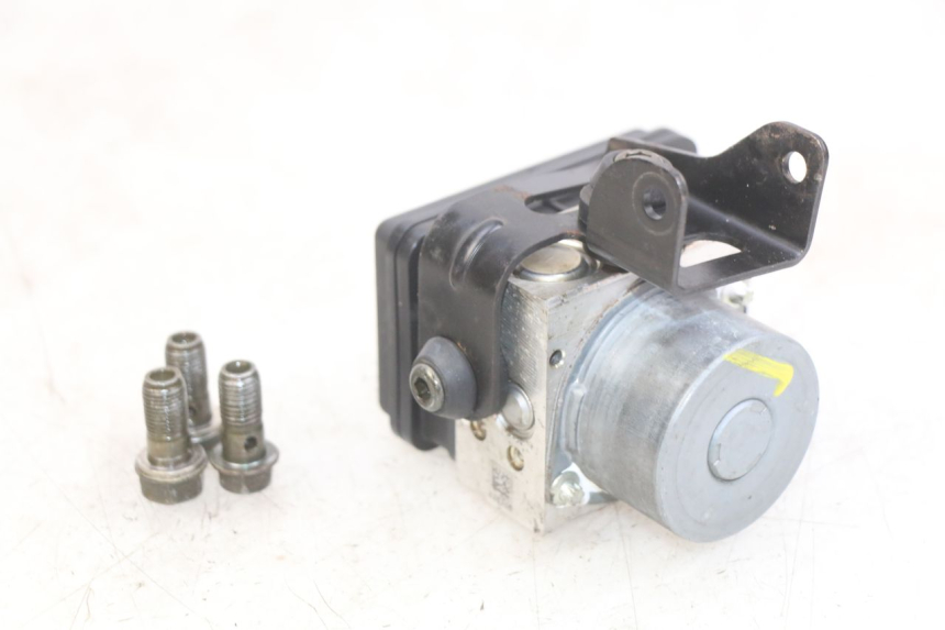 photo de POMPE ABS KYMCO DOWNTOWN ABS 125 (2015 - 2017) - Marquages et références