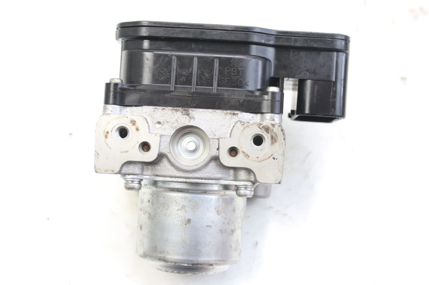 photo de POMPE ABS HONDA FES S-WING SWING ABS 125 (2007 - 2015) - Détail de la pièce