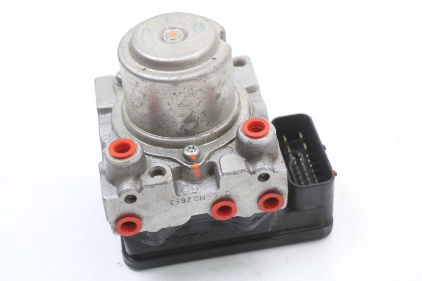 photo de POMPE ABS HONDA FES S-WING SWING ABS 125 (2007 - 2015) - Vue principale