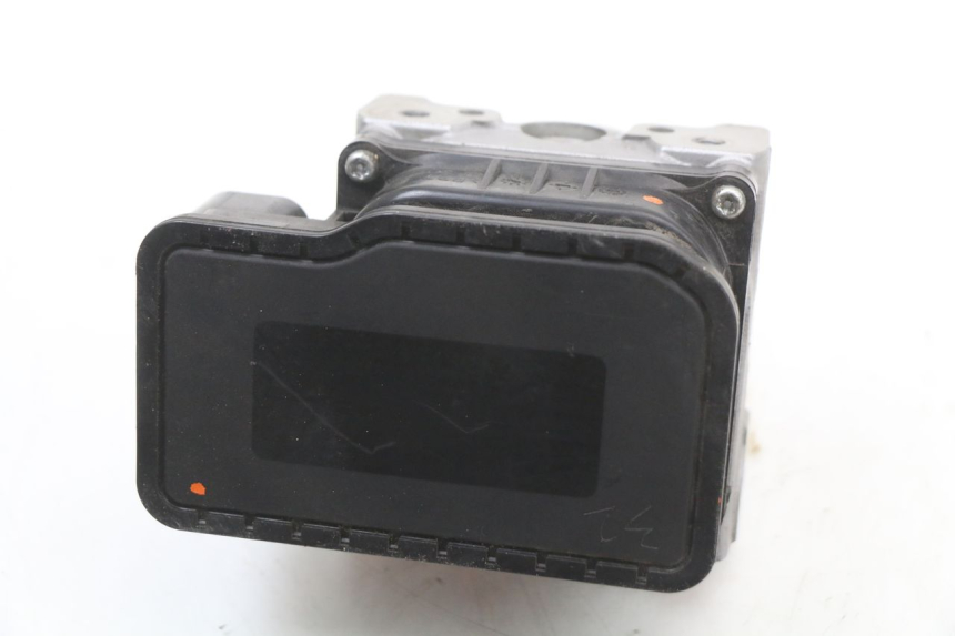 photo de POMPE ABS HONDA FES S-WING SWING ABS 125 (2007 - 2015) - Vue d’ensemble