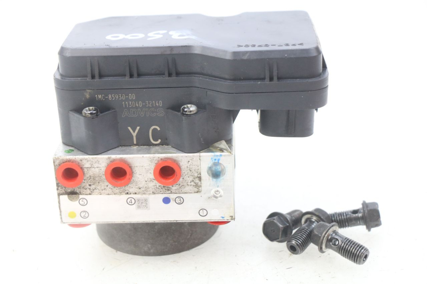 photo de POMPE ABS YAMAHA FJR ABS 1300 (2016 - 2020) - Zoom état d’usage