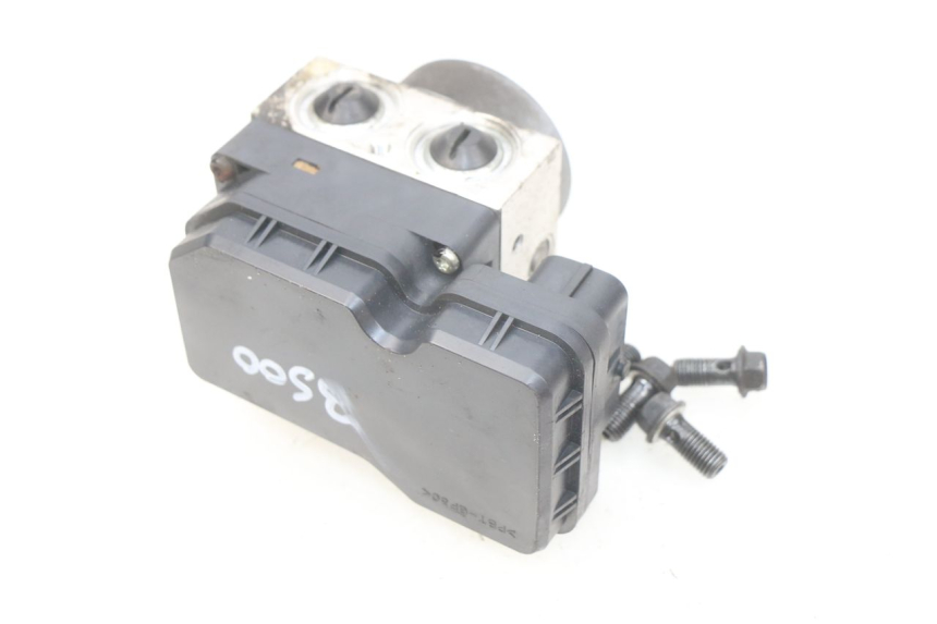 photo de POMPE ABS YAMAHA FJR ABS 1300 (2016 - 2020) - Marquages et références