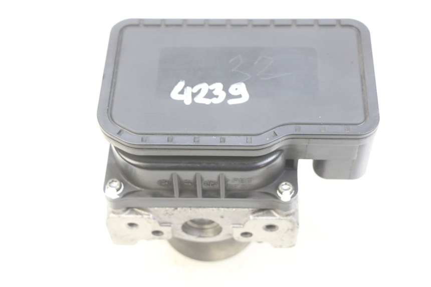 photo de POMPE ABS HONDA FJS SILVERWING SILVER WING 400 (2009 - 2016) - Pièce contrôlée
