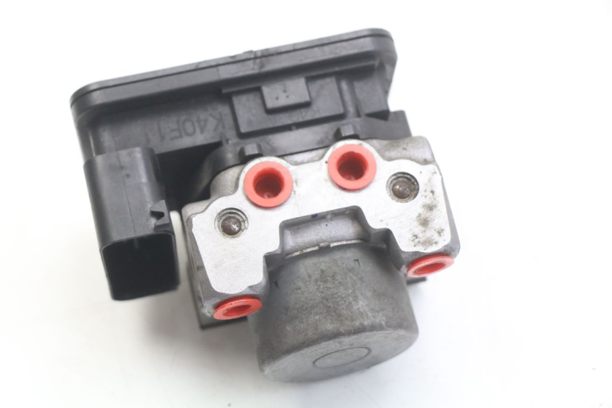photo de POMPE ABS HONDA FORZA 125 (2015 - 2016) - Détail de la pièce