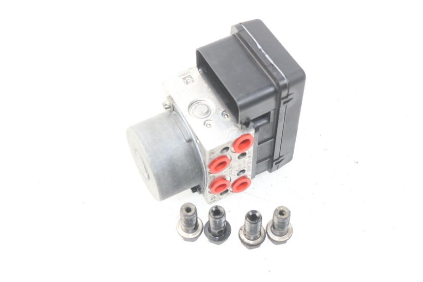 photo de POMPE ABS  SYM GTS EFI ABS 125 (2012 - 2016) - Détail de la pièce