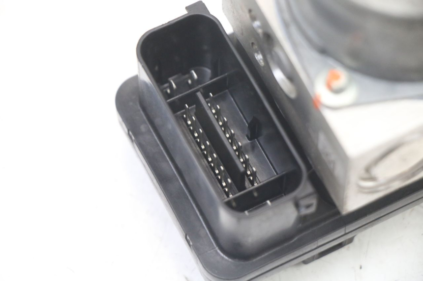 photo de POMPE ABS  HONDA FORZA 125 (2021 - 2025) - Zoom état d’usage