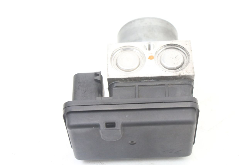 photo de POMPE ABS  HONDA FORZA 125 (2021 - 2025) - Vue d’ensemble