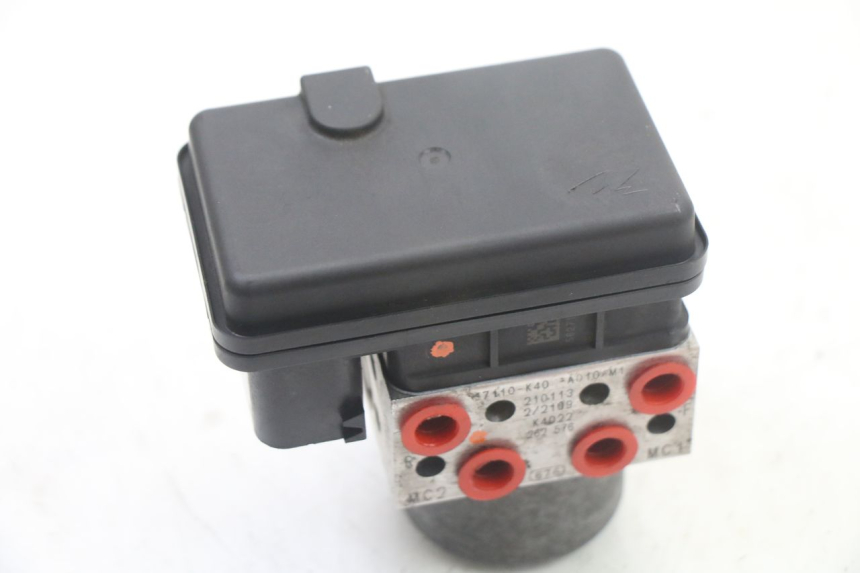 photo de POMPE ABS  HONDA FORZA 125 (2021 - 2025) - Points de fixation