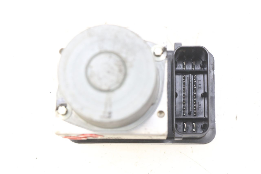 photo de POMPE ABS PIAGGIO LIBERTY IGET S 125 (2016 - 2020) - Vue produit