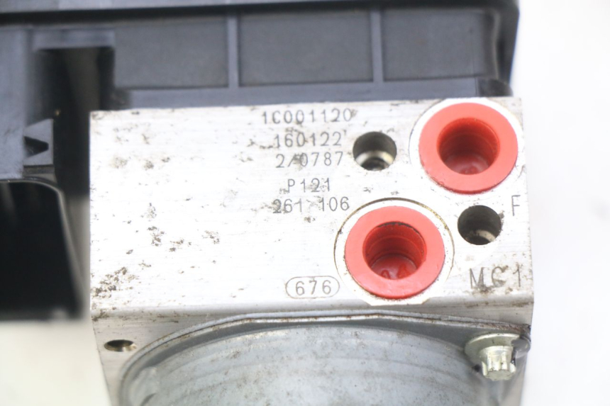 photo de POMPE ABS PIAGGIO LIBERTY IGET S 125 (2016 - 2020) - Autre angle de vue