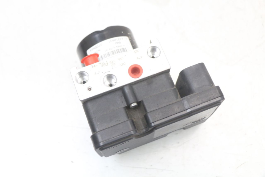 photo de POMPE ABS  PIAGGIO MP3 HPE 350 (2018 - 2020) - Vue d’ensemble