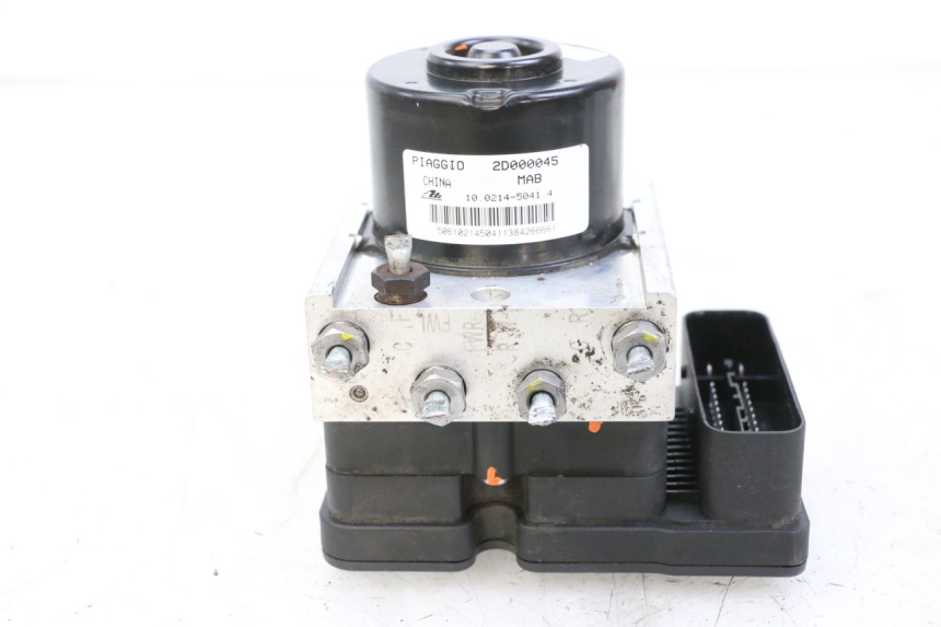 photo de POMPE ABS  PIAGGIO MP3 500 (2014 - 2017) - Marquages et références