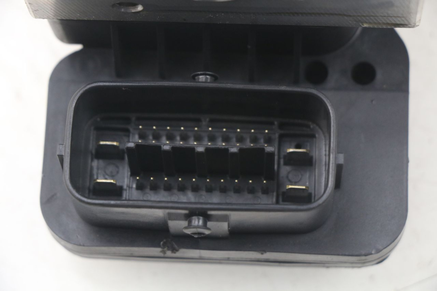 photo de POMPE ABS  MBK MW TRYPTIK 125 (2017 - 2022) - État de surface