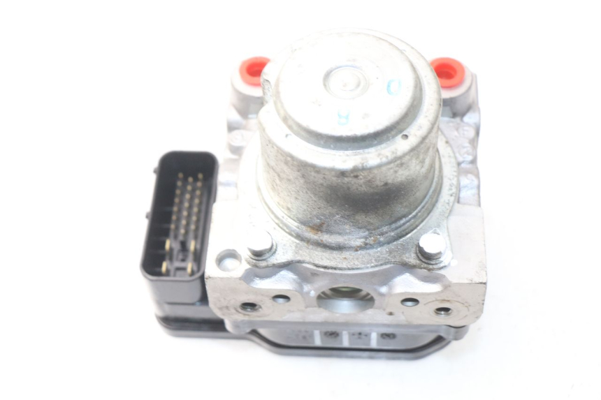 photo de POMPE ABS  HONDA NSS EX FORZA 250 (2005 - 2013) - Zoom état d’usage