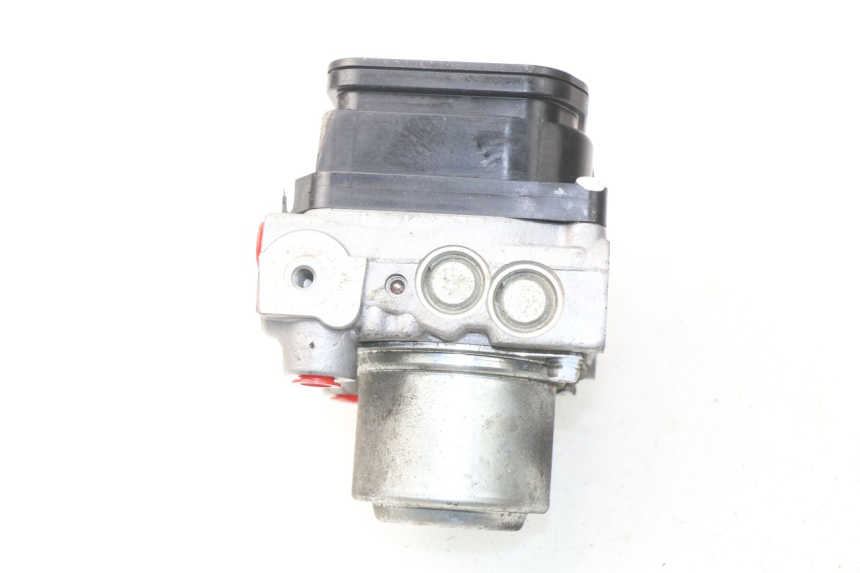 photo de POMPE ABS  HONDA NSS EX FORZA 250 (2005 - 2013) - Vue d’ensemble