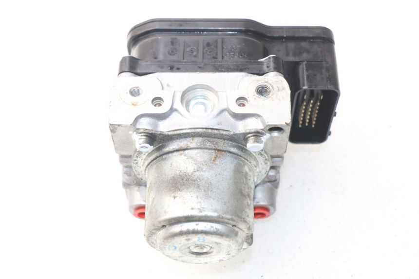 photo de POMPE ABS  HONDA NSS EX FORZA 250 (2005 - 2013) - Marquages et références