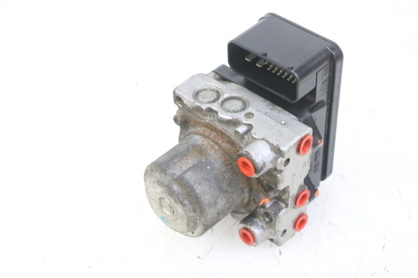 photo de POMPE ABS  HONDA NTV DEAUVILLE ABS 700 (2007 - 2016) - Zoom état d’usage