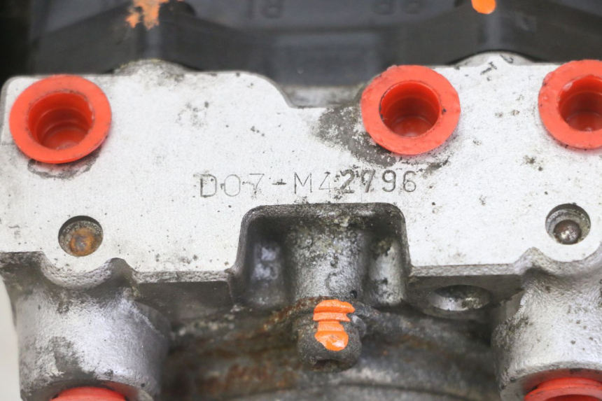 photo de POMPE ABS  HONDA NTV DEAUVILLE ABS 700 (2007 - 2016) - État de surface