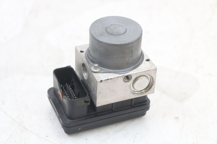 photo de POMPE ABS  PEUGEOT BELVILLE 125 (2017 - 2021) - Vue d’ensemble