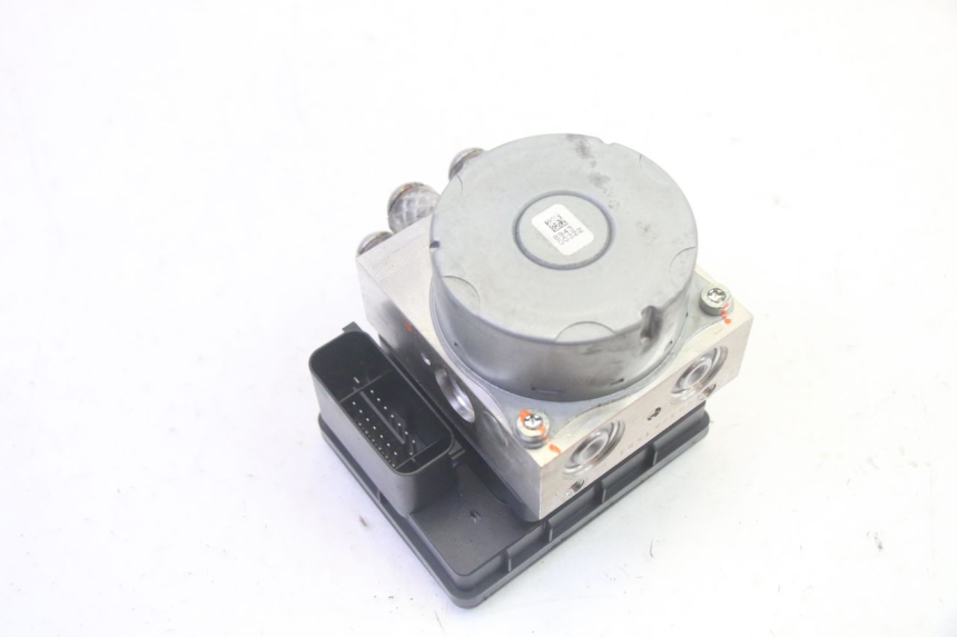 photo de POMPE ABS  BMW R GS 1250 (2021 - 2024) - Vue d’ensemble