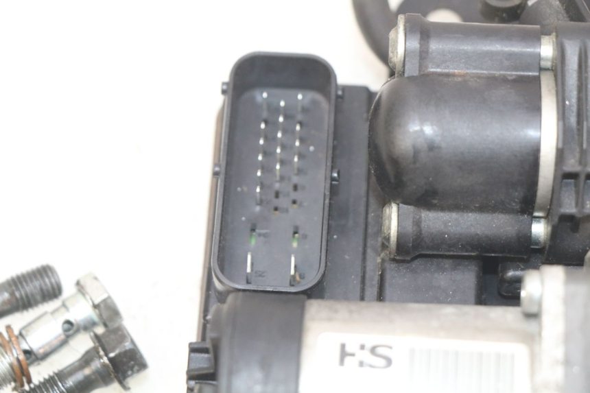 photo de POMPE ABS PEUGEOT SATELIS 125 (2010 - 2012) - Vue d’ensemble