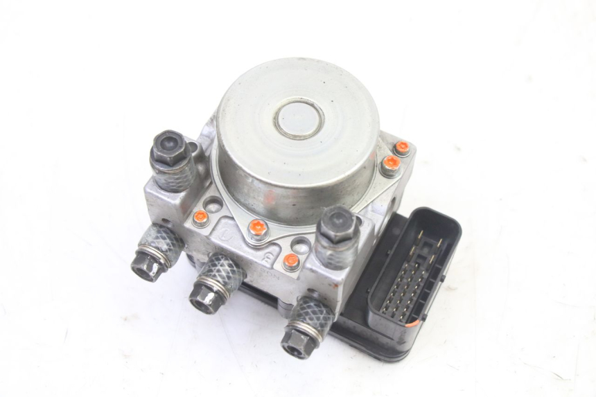 photo de POMPE ABS  PEUGEOT SATELIS 125 (2013 - 2018) - Détail de la pièce