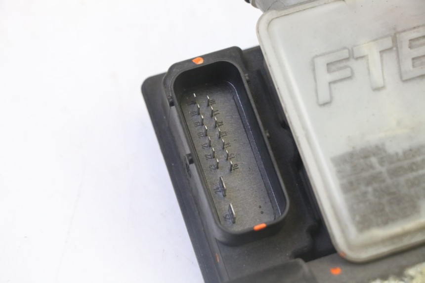 photo de POMPE ABS PEUGEOT SATELIS 125 (2006 - 2009) - Détail de la pièce