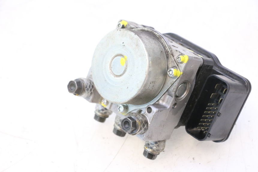 photo de POMPE ABS  PEUGEOT SATELIS 125 (2013 - 2018) - Vue d’ensemble