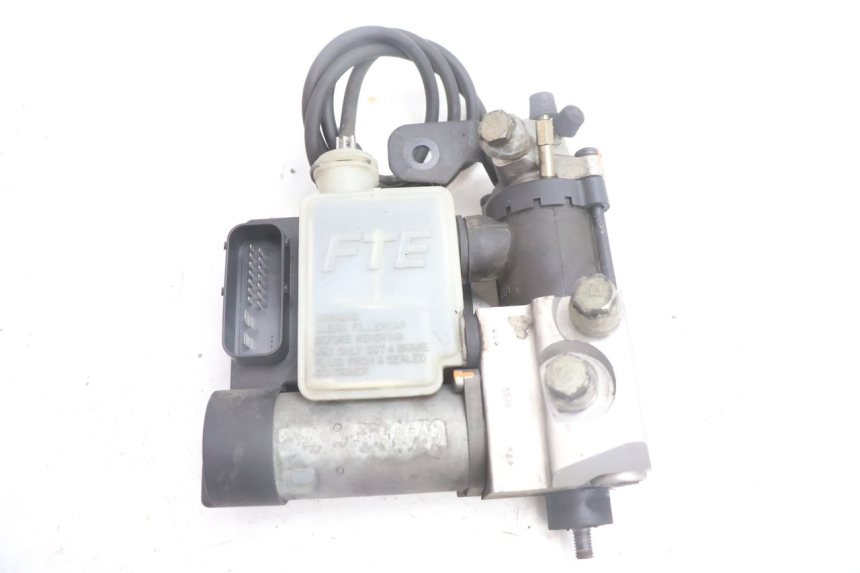 photo de POMPE ABS PEUGEOT SATELIS 125 (2006 - 2009) - Vue principale