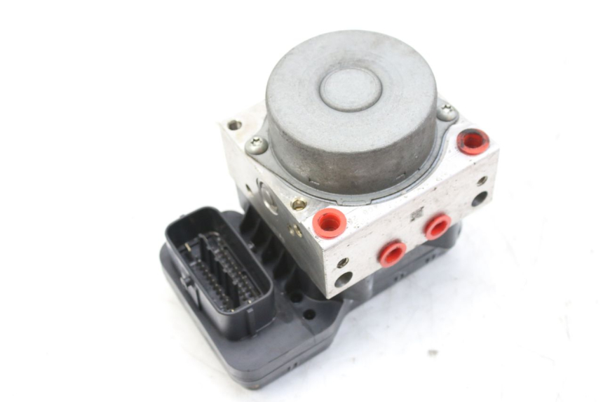 photo de POMPE ABS MBK SKYCRUISER 125 (2010 - 2013) - Autre angle de vue