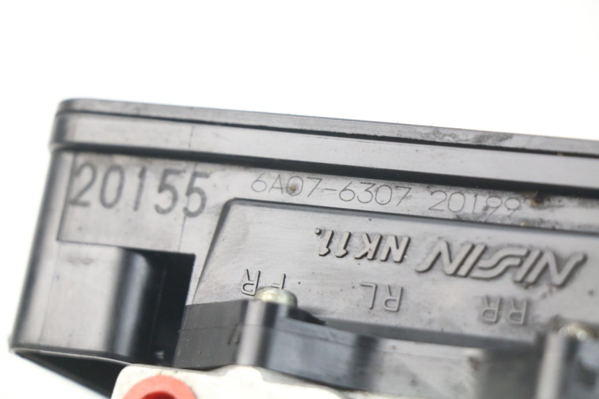 photo de POMPE ABS  TRIUMPH SPRINT ST ABS 1050 (2005 - 2007) - Autre angle de vue