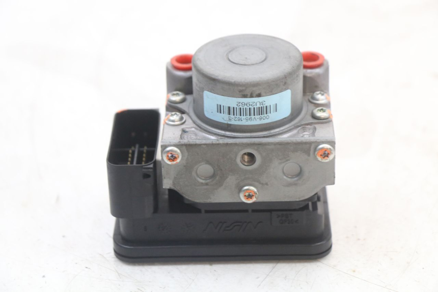 photo de POMPE ABS  SUZUKI BURGMAN 125 (2018 - 2021) - Vue principale