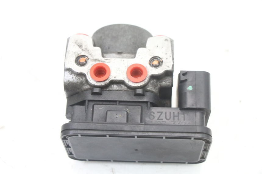 photo de POMPE ABS  SUZUKI BURGMAN 125 (2018 - 2021) - Zoom état d’usage